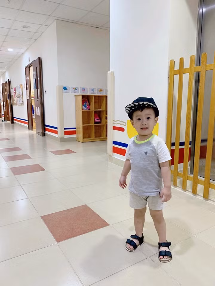 Sau cuộc ly hôn nhiều ồn ào, Việt Anh tuyên bố sẽ làm mọi cách để con trai vào Sài Gòn sống-5