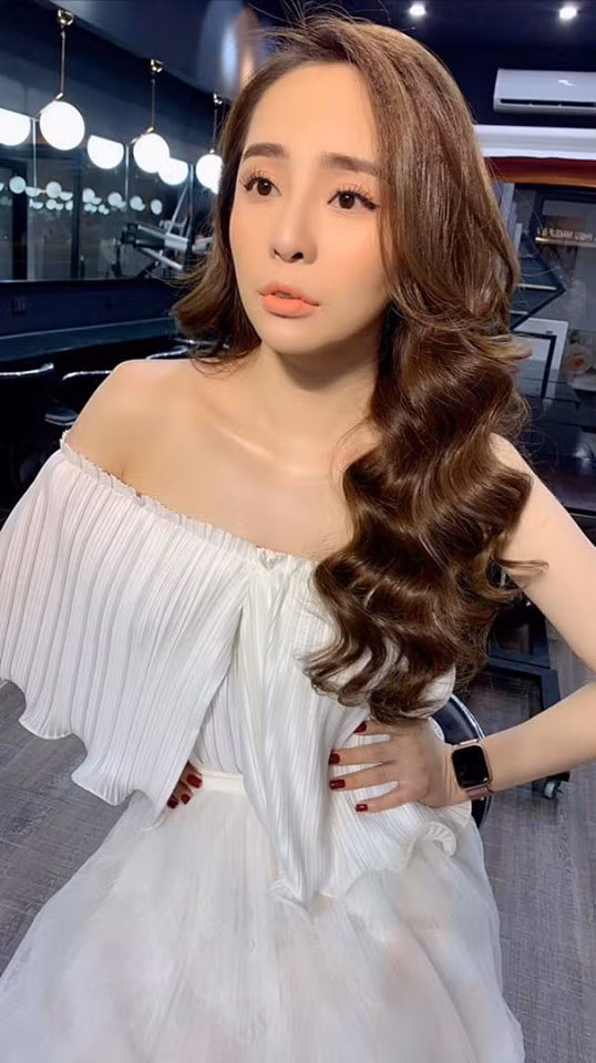 Lý do bất ngờ nhân vật Nhã “Về nhà đi con” để lông mi chân nhện ảnh 5 Lý do bất ngờ nhân vật Nhã “Về nhà đi con” để lông mi chân nhện ảnh 5