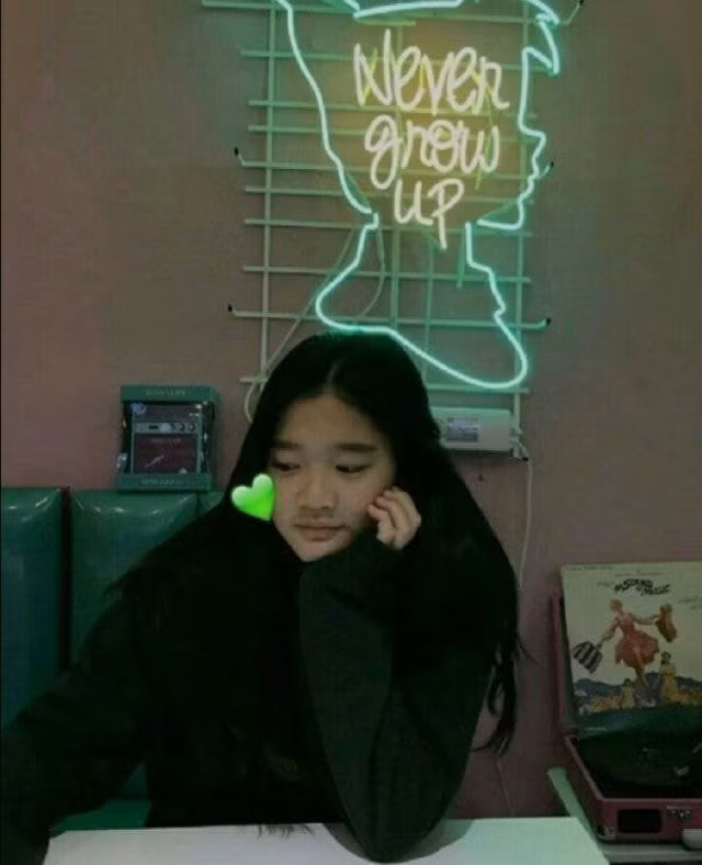 Khí chất bất phàm của “tiểu công chúa” Tập đoàn Samsung: 15 tuổi phải đi lùi mới tới vạch đích ảnh 6 khi chat bat pham cua "tieu cong chua" tap doan samsung: 15 tuoi phai di lui moi toi vach dich - 6