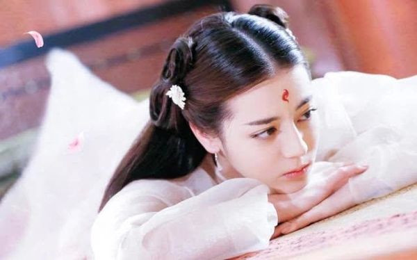 Nhan sắc của 4 vị nữ chính trong hệ liệt Tam sinh tam thế: Dương Mịch chưa phải là người đẹp nhất? ảnh 9 So sánh nhan sắc của 4 vị nữ chính trong hệ liệt Tam sinh tam thế: Dương Mịch chưa phải là người đẹp nhất? ảnh 11