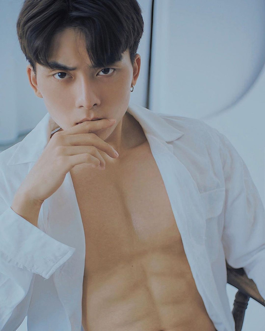 Hương Giang lộ bằng chứng đi du lịch cùng trai lạ, đối tượng là người khiến dân mạng tranh cãi... ảnh 8 Hương Giang lộ bằng chứng đi du lịch cùng trai lạ, đối tượng là người khiến dân mạng tranh cãi... ảnh 8