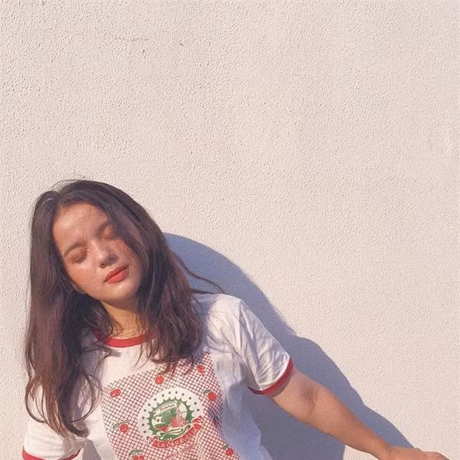 4 bong hong lai tuoi 18 xinh dep sexy biet nhieu thu tieng