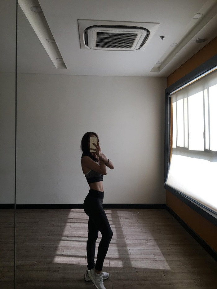 Sau tin đồn bí mật sinh con nhan sắc Nhã Phương ngày càng thăng hạng, được khen trẻ như thuở 18 ảnh 3 Sau tin đồn bí mật sinh con nhan sắc Nhã Phương ngày càng thăng hạng, được khen trẻ như thuở 18 ảnh 3