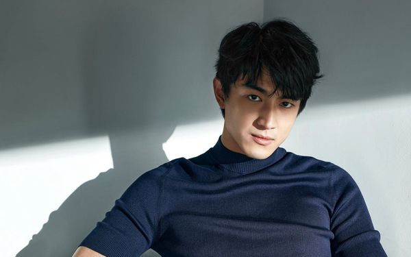 Địch Lệ Nhiệt Ba dẫn đầu top nghệ sỹ bị bàn tán tiêu cực trên Douban ảnh 4 Lâm Canh Tân bất ngờ chiếm vị trí thứ  3 trong giai đoạn 2015-2017