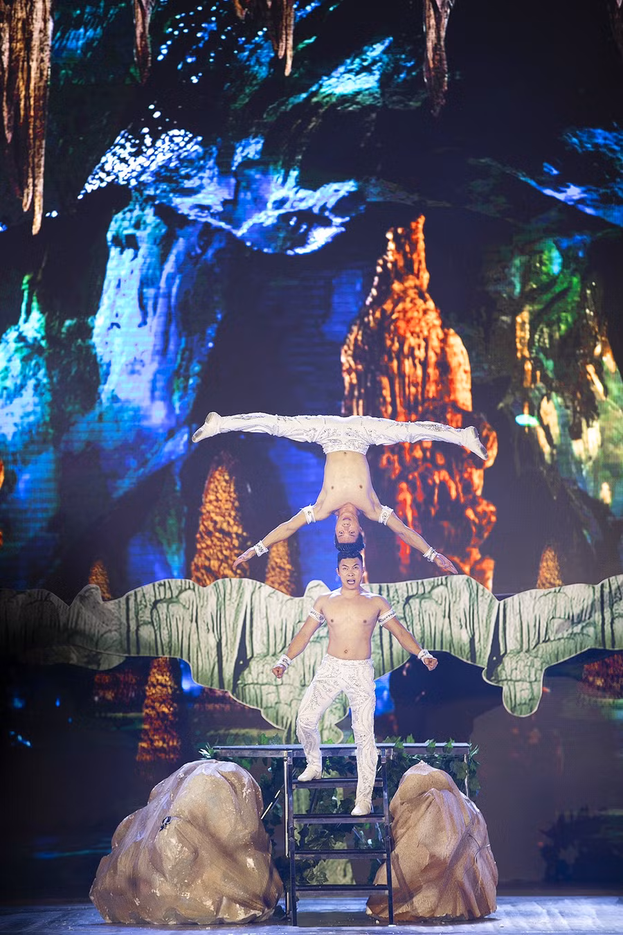 Quoc Co - Quoc Nghiep Quoc Co - Quoc Nghiep