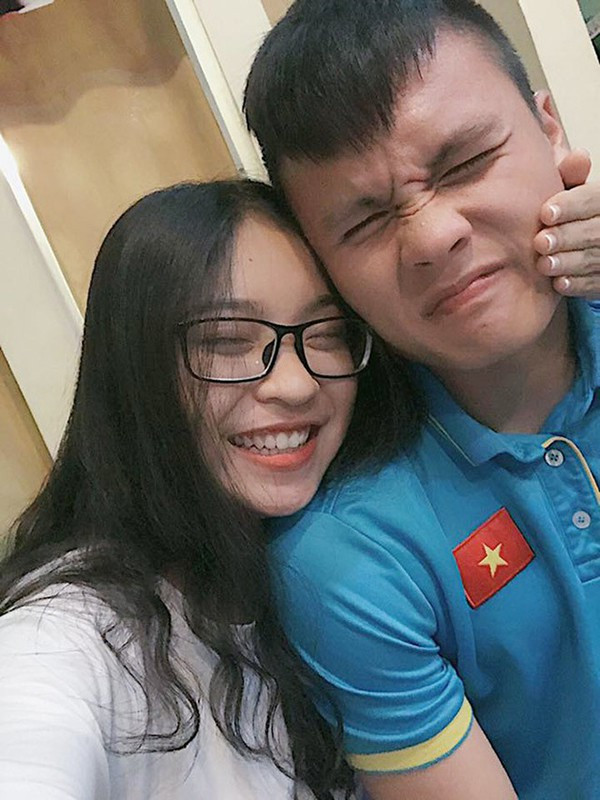 Rộ nghi vấn Quang Hải và bạn gái Nhật Lê đã chia tay, đặc biệt là động thái dứt tình rất rõ ràng này ảnh 5 Rộ nghi vấn Quang Hải và bạn gái Nhật Lê đã chia tay, đặc biệt là động thái dứt tình rất rõ ràng này ảnh 5