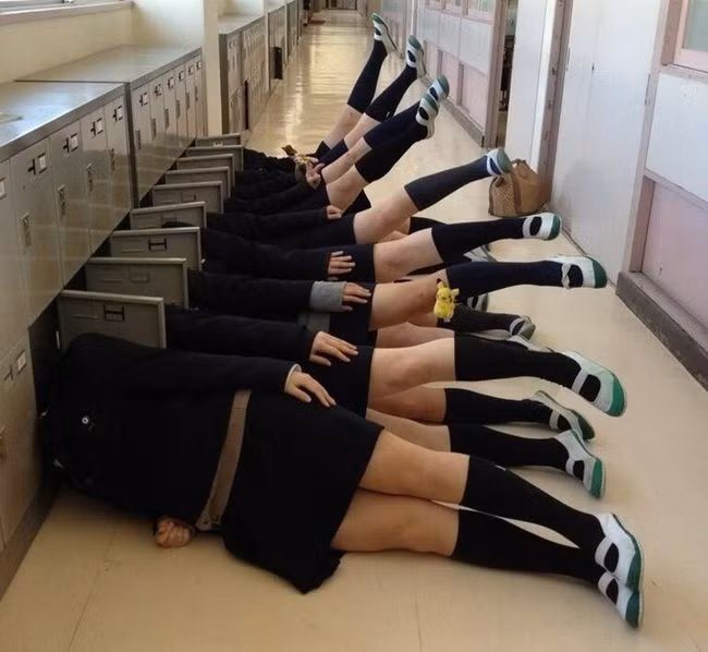 "doc" va "quai di" chi co the la nhat ban hinh anh 3