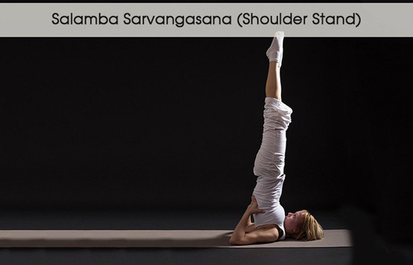 5 tư thế yoga giúp đánh tan bọng mắt ảnh 4 5 tư thế yoga giúp đánh tan bọng mắt - 3