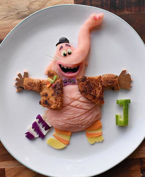 Theo Mohmedi, bạn bè khuyến khích cô đăng bức ảnh chú sư tử lên mạng xã hội và đó là khởi nguồn cho trang Nhật ký món ăn của Jacob ra đời. Trang web này được mở ra với mục đích truyền cảm hứng nấu nướng và chuẩn bị món cho con của các bà mẹ khác.