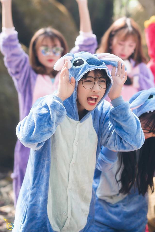 Bộ ảnh kỷ yếu “Những người đến từ sở thú” cực nhắng của teen ảnh 5 Bộ ảnh kỷ yếu “Những người đến từ sở thú” cực nhắng của teen ảnh 5