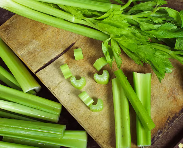 Các loại rau củ quả quen thuộc nhưng dễ ngậm thuốc bảo vệ thực vật