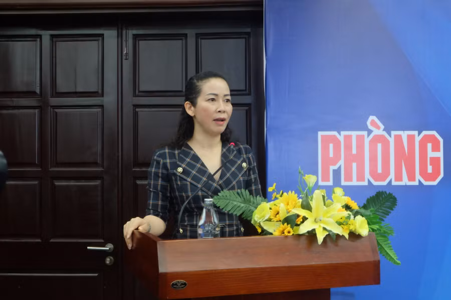 Bà Trương Thị Hồng Hạnh – Giám đốc Sở Du lịch tại buổi họp ngày 25/9.