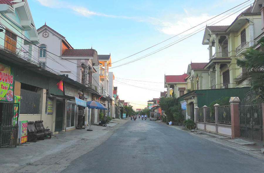 Xã Đô Thành (huyện Yên Thành, Nghệ An) sầm uất nhờ người dân đi xuất khẩu lao động. Ảnh: Phạm Tâm. Xã Đô Thành (huyện Yên Thành, Nghệ An) sầm uất nhờ người dân đi xuất khẩu lao động. Ảnh: Phạm Tâm.