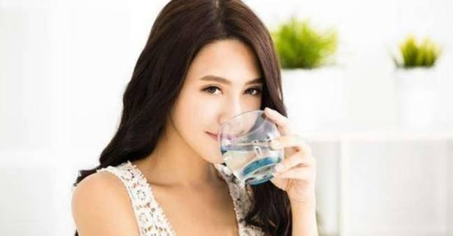Cách chăm sóc da đúng ngày mưa ẩm ảnh 3 Cách chăm sóc da đúng ngày mưa ẩm ảnh 3