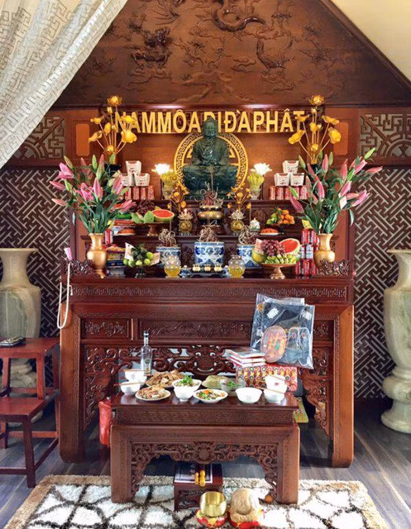 cuoc song suong nhu tien trong can nha trieu do, ngap hoa hong cua nu ca si my dung - 10