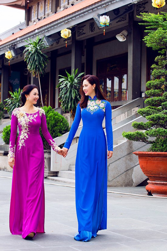 Mang danh mĩ nhân showbiz nhưng Hà Tăng, Tú Anh, Đan Lê, Lê Phương... vẫn bị dìm hàng khi đứng cạnh mẹ ruột - Ảnh 18. Mang danh mĩ nhân showbiz nhưng Hà Tăng, Tú Anh, Đan Lê, Lê Phương... vẫn bị dìm hàng khi đứng cạnh mẹ ruột - Ảnh 18.