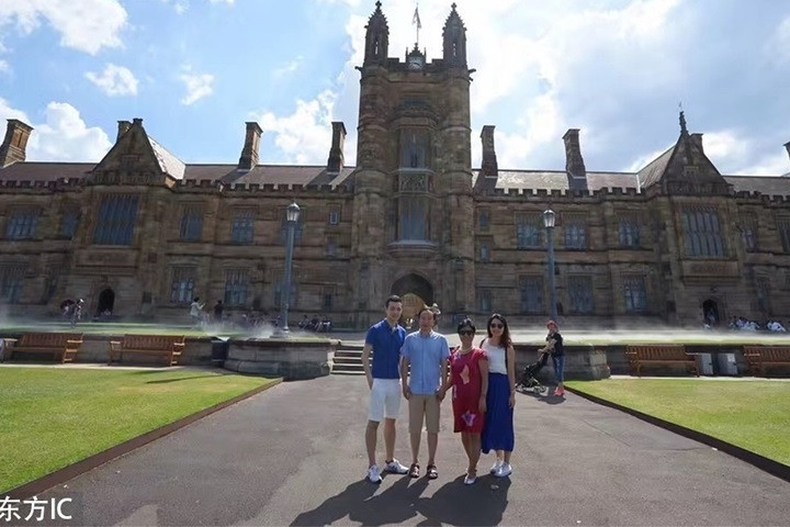 5- Đại học Sydney (Australia) với kiến trúc cổ kính. 5- Đại học Sydney (Australia) với kiến trúc cổ kính.