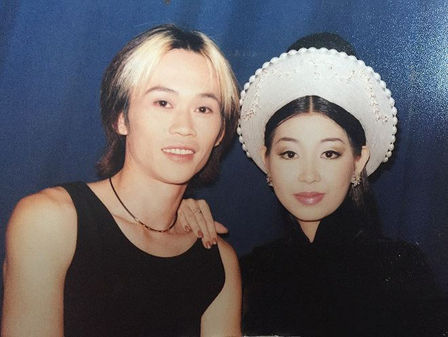 Những bí mật ít biết về hai bóng hồng của danh hài Hoài Linh - Ảnh 4. Những bí mật ít biết về hai bóng hồng của danh hài Hoài Linh - Ảnh 4.