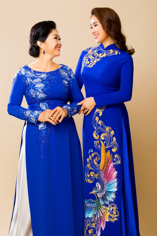 Mang danh mĩ nhân showbiz nhưng Hà Tăng, Tú Anh, Đan Lê, Lê Phương... vẫn bị dìm hàng khi đứng cạnh mẹ ruột - Ảnh 13. Mang danh mĩ nhân showbiz nhưng Hà Tăng, Tú Anh, Đan Lê, Lê Phương... vẫn bị dìm hàng khi đứng cạnh mẹ ruột - Ảnh 13.