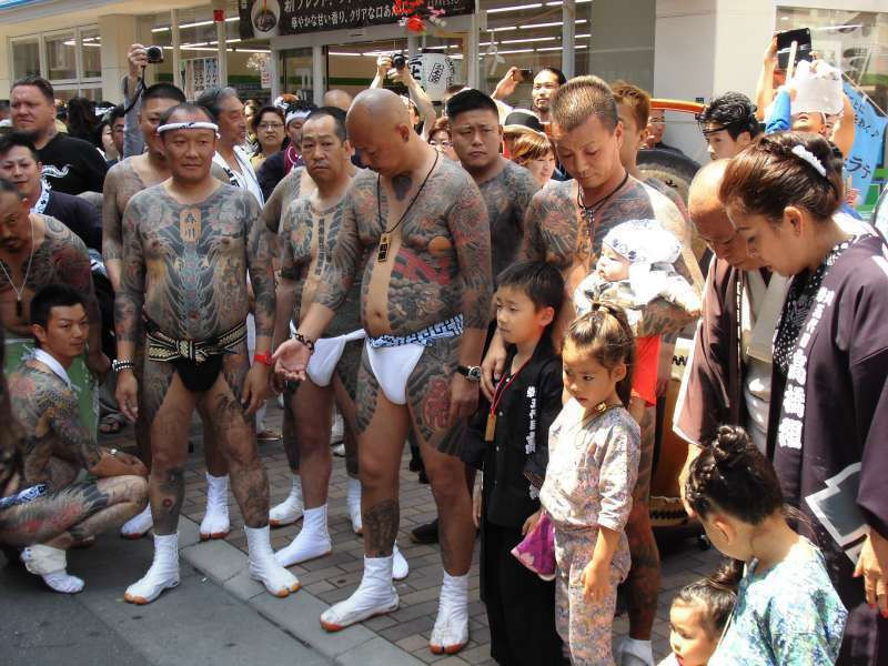 Cuộc đời đầy bi kịch của con gái ông trùm băng đảng khét tiếng nhất Nhật Bản - Ảnh 3. Cuộc đời đầy bi kịch của con gái ông trùm băng đảng khét tiếng nhất Nhật Bản - Ảnh 3.