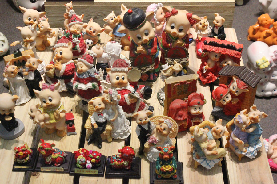 Ngắm đàn heo độc đáo ngàn con của nhà sử học Dương Trung Quốc - Ảnh 15. Ngắm đàn heo độc đáo ngàn con của nhà sử học Dương Trung Quốc - Ảnh 15.