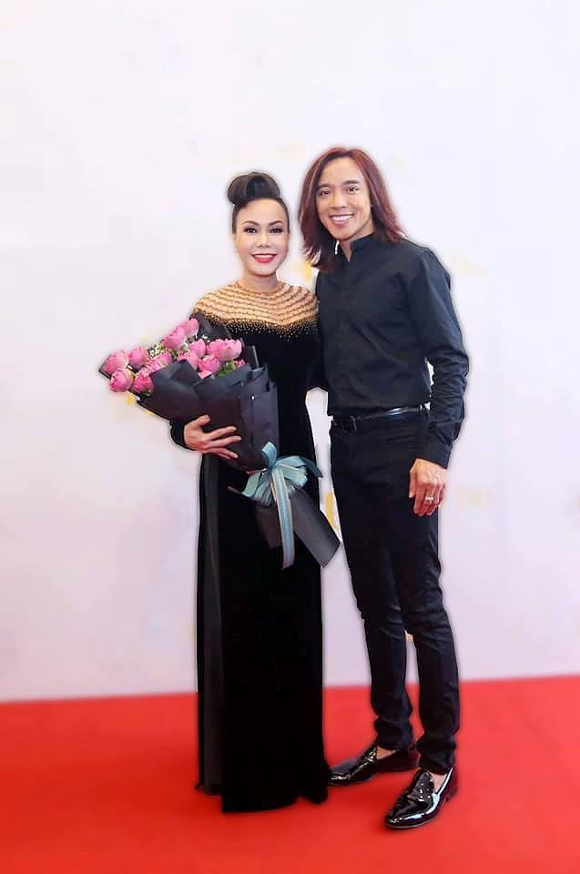 Những điều ít biết về chồng danh hài Việt Hương-5