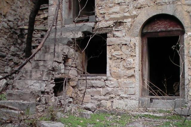 khong ai tin co ton tai nhung ngoi lang di the nay cho toi khi den trung quoc - 3