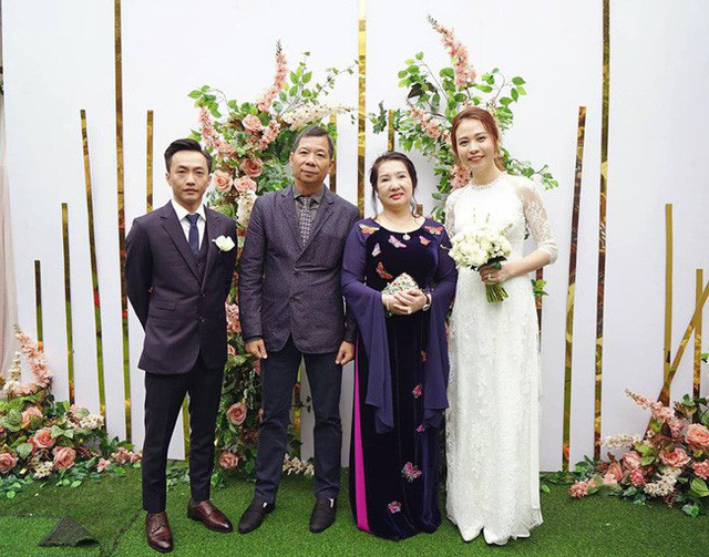 Hé lộ hình ảnh hiếm hoi ngày nhỏ của Cường Đô la và Đàm Thu Trang ảnh 12 Hé lộ hình ảnh hiếm hoi ngày nhỏ của Cường Đô la và Đàm Thu Trang ảnh 12