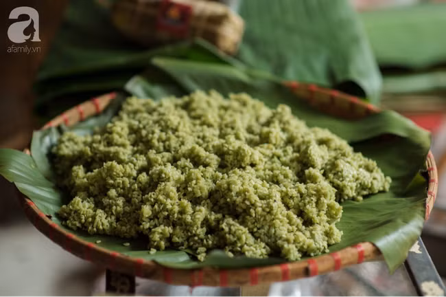 Bí mật của gia đình Hà Nội bán bánh chưng 200 nghìn/chiếc, một vụ Tết bán hết veo 10.000 cái - Ảnh 5.