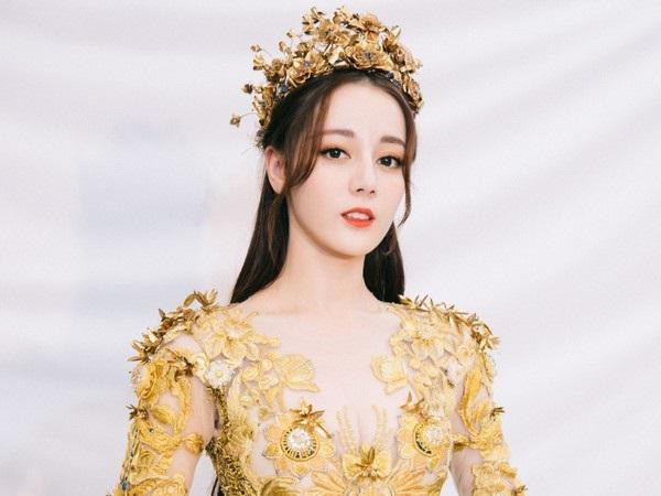 Không phải Dương Mịch, Triệu Lệ Dĩnh, cô gái bất tài này mới là mỹ nhân nổi tiếng nhất Trung Quốc ảnh 5 khong phai duong mich, trieu le dinh, co gai bat tai nay la my nhan noi tieng nhat trung quoc - 5