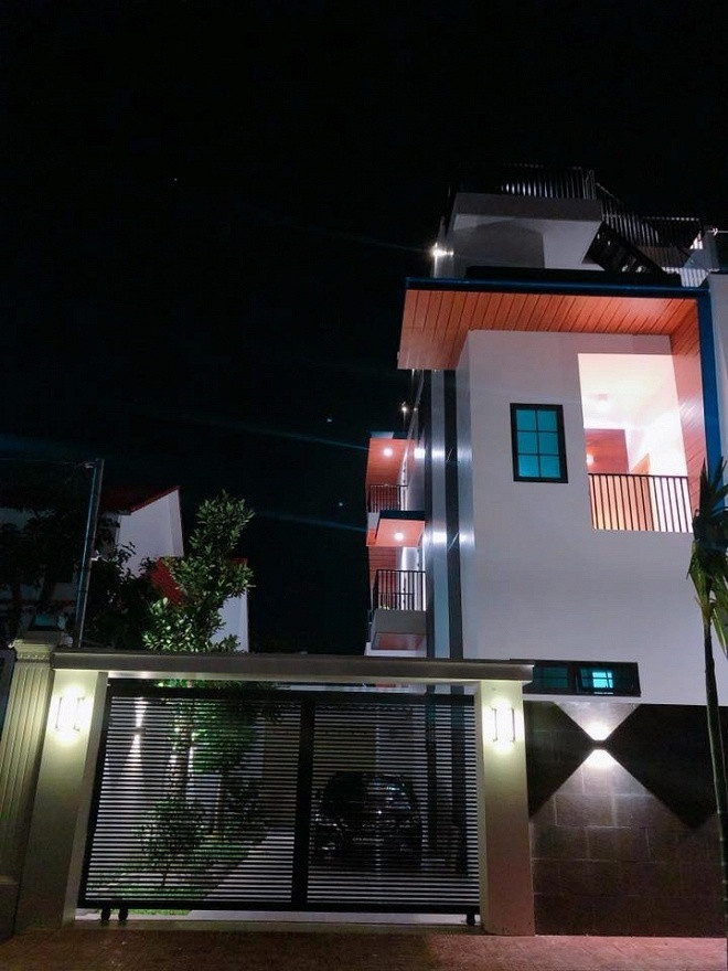 Ngắm biệt thự tiền tỉ của diễn viên Quốc Trường "Gạo nếp gạo tẻ" ảnh 6 Ngắm biệt thự tiền tỉ của diễn viên Quốc Trường "Gạo nếp gạo tẻ" ảnh 6