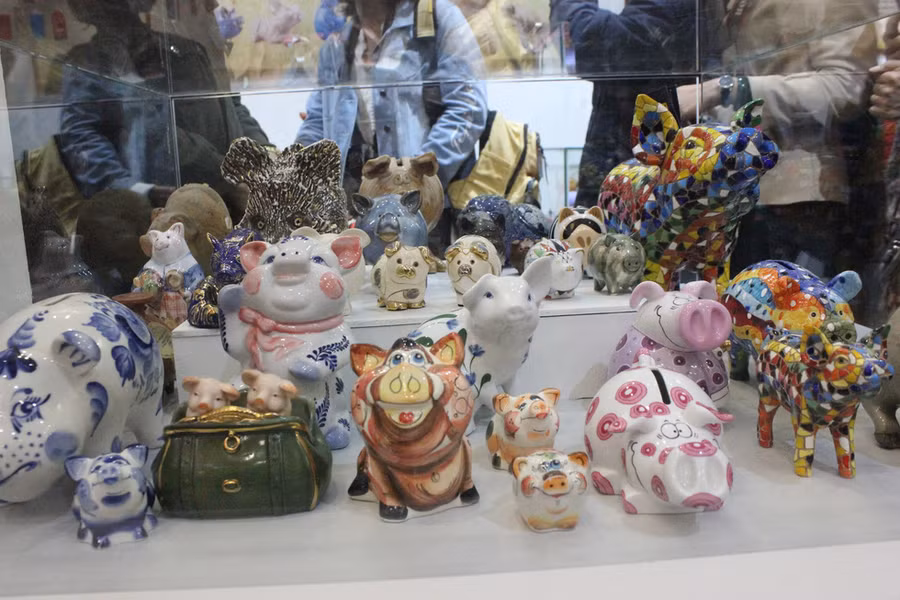 Ngắm đàn heo độc đáo ngàn con của nhà sử học Dương Trung Quốc - Ảnh 9.