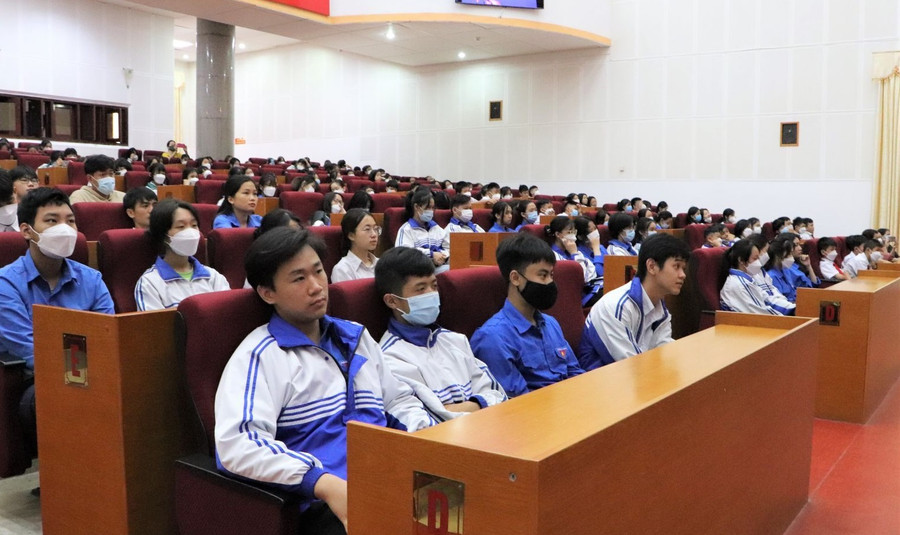 Trên 1.000 đoàn viên, thanh niên tham dự Diễn đàn “Tuổi trẻ Lai Châu - Trách nhiệm, Niềm Tin và Khát vọng”.