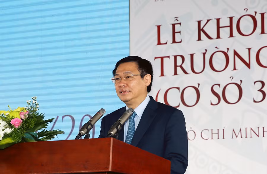 Phó Thủ tướng Vương Đình Huệ phát biểu tại lễ khởi công