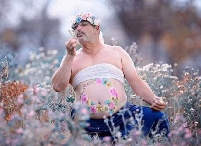 Khoảnh khắc đáng yêu của người đàn ông mang bầu 