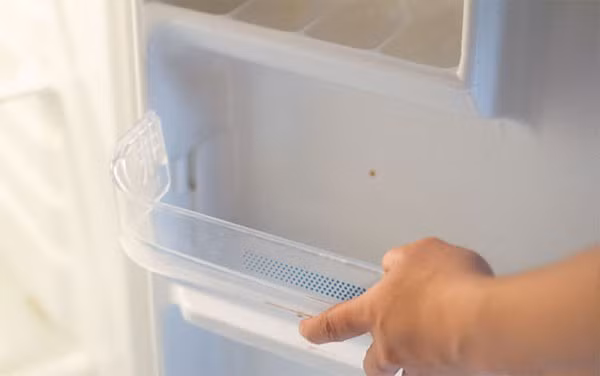 Mẹo lau chùi, dọn dẹp và sắp xếp tủ lạnh khoa học nhất - Ảnh 3