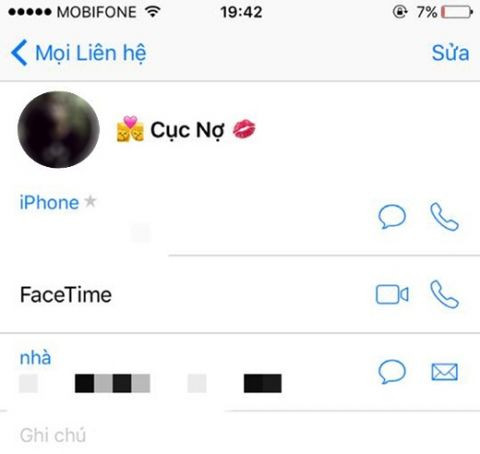 Ảnh:Facebook. khi-vo-thanh-loa-phuong-bom-xit-trong-danh-ba-cua-chong