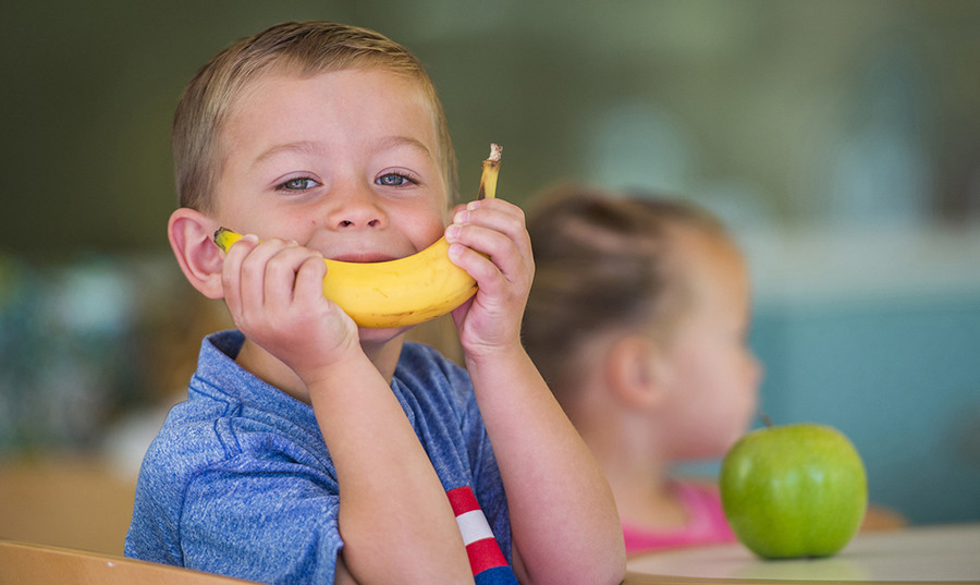 Mục tiêu là biến việc ăn uống lành mạnh thành một thói quen thú vị mà trẻ dễ dàng thực hiện. (Ảnh: ITN).
