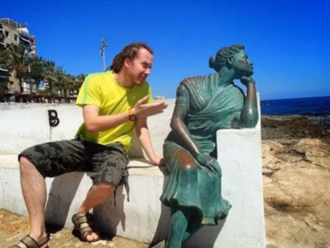 ban co bieu hien nao cua chung hoang tuong khong? hinh anh 7