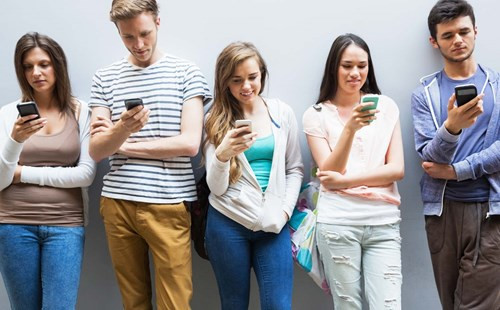 bestie viec nhe luong cao 1