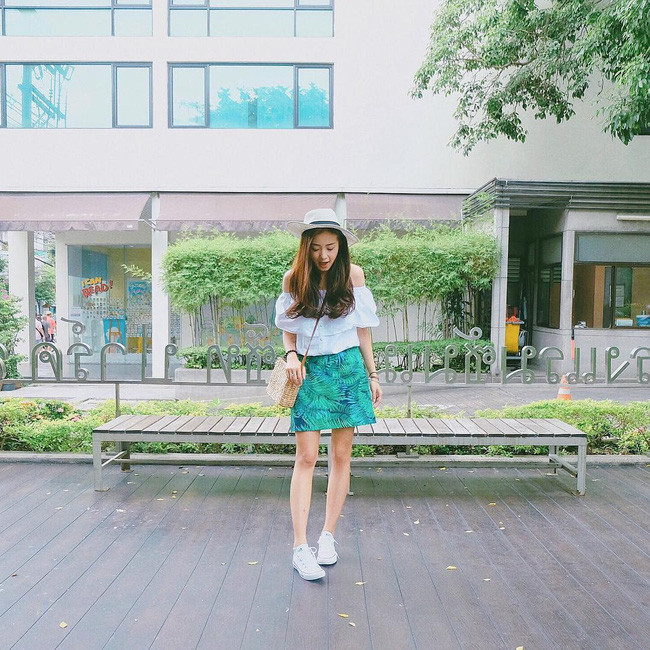 4 công thức mix đồ với mũ đẹp miễn chê “học lỏm” từ các hot girl ảnh 14