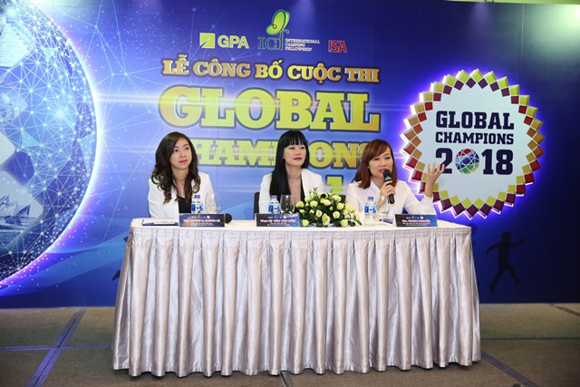 Ban tổ chức giới thiệu về cuộc thi cũng như giải đáp những thắc mắc của các phóng viên