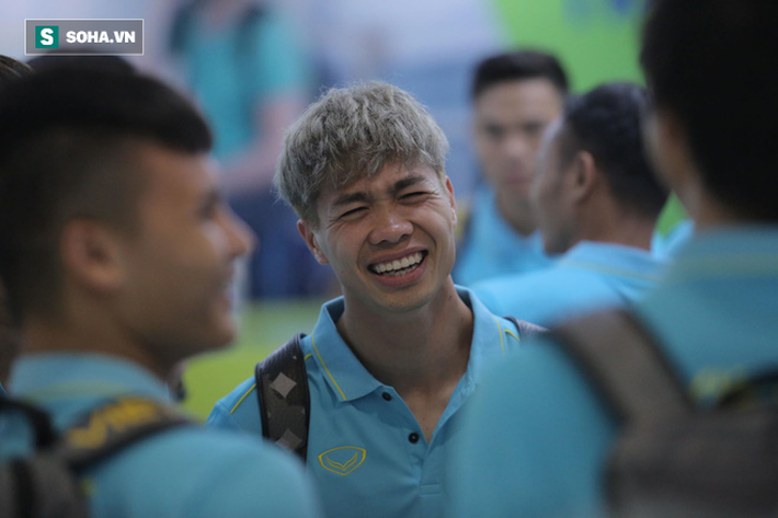 Công Phượng trầm lắng trong ngày hợp thành bộ tứ sành điệu ở đội tuyển Việt Nam - Ảnh 6.