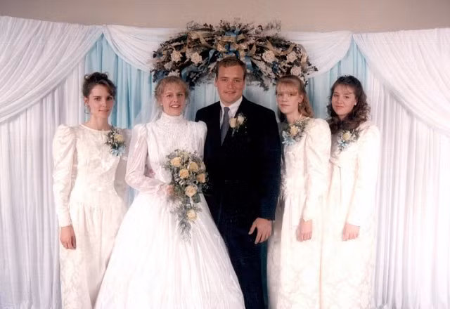 Cuộc sống hạnh phúc, đáng ngưỡng mộ của một ông chồng sống chung với 5 bà vợ - Hình 2