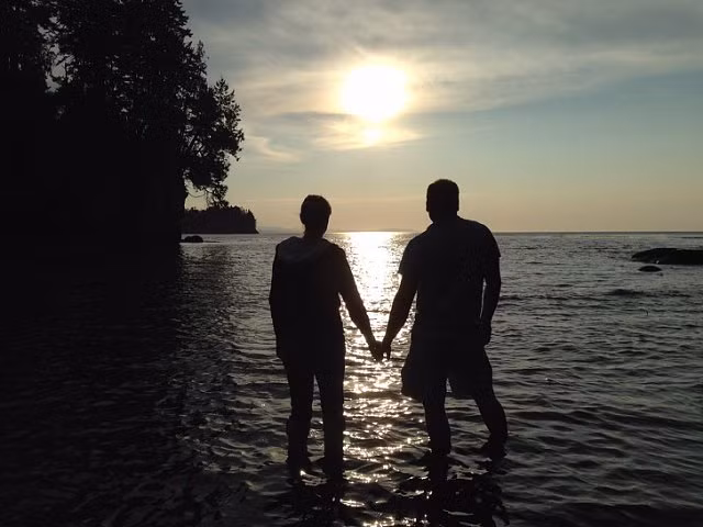 Cuộc sống hạnh phúc, đáng ngưỡng mộ của một ông chồng sống chung với 5 bà vợ - Hình 4