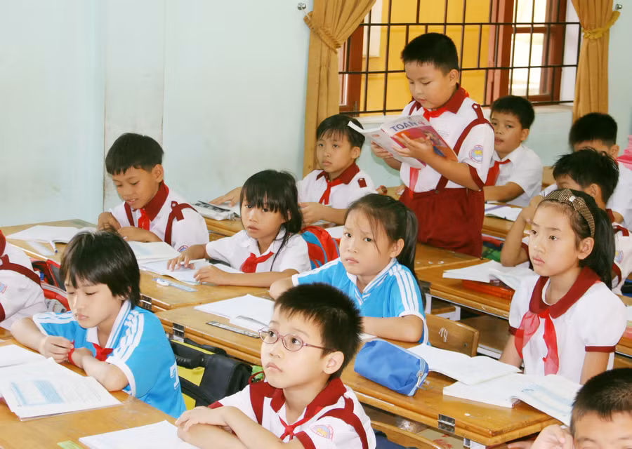 GS.VS Phạm Minh Hạc: “Đổi mới giáo dục bắt đầu từ yếu tố con người”