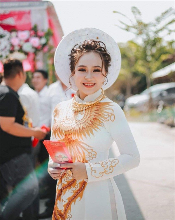 Cô dâu cũng mong muốn sau dặm hỏi sẽ quay lại học tập.