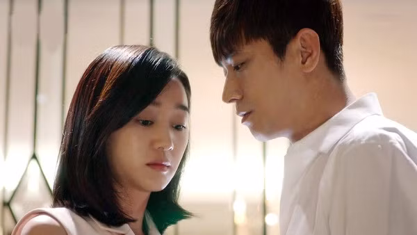 che vo tung song thu, toi da lam mot viec khien minh hoi han ca doi hinh anh 1