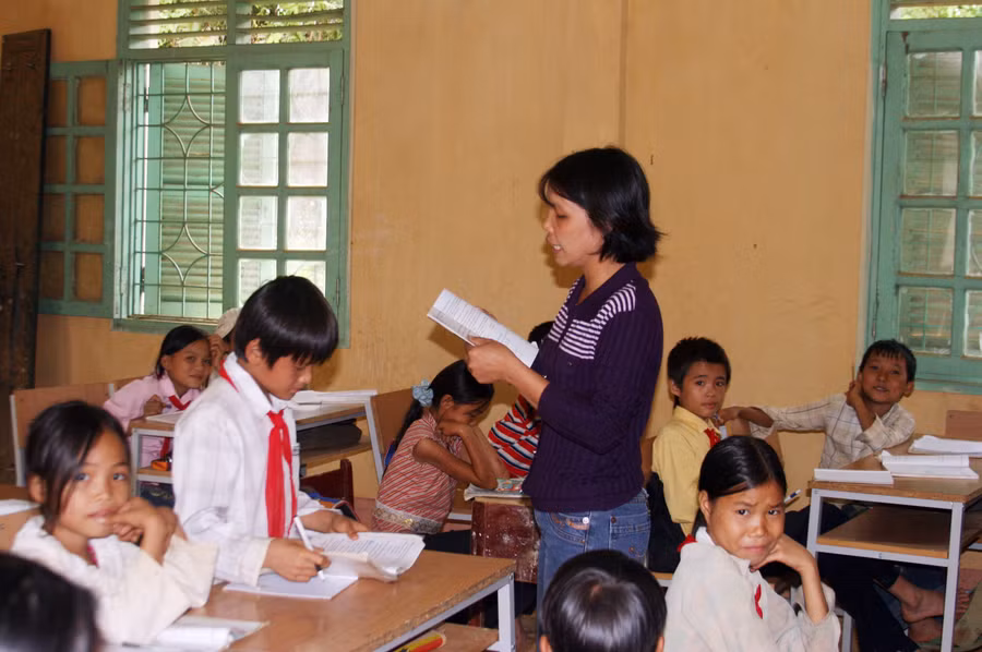 Trong giờ học tại Trường TH xã Ba Vì (huyện Ba Vì, Hà Nội). Ảnh: Hữu Cường