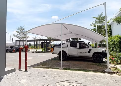 Ban quản trị chung cư Citihome bị cư dân tố thu tiền để làm mái che, phân ô chỗ đậu.